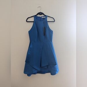 Blue Halston Heritage dress in size 6. NWT